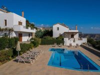 Hotel Lenikos