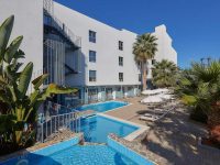 Hotel Pollis