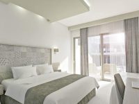 Hotel Vantaris Blue