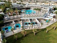 Hotel The Island