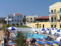 Hotel Camari Garden