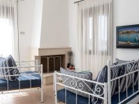 Aparthotel Lenikos
