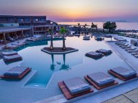 Senseana Sea Side Resort & Spa