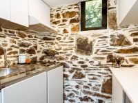 Ellafos Traditional Living